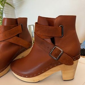 Brown size 38 clog bootie